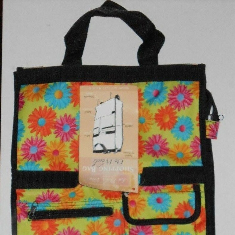 Beautifully Designed Shopping bag on wheels - Picture 2 of 7